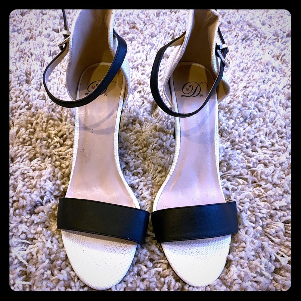 Dor L Dor Strap Sandal Heel